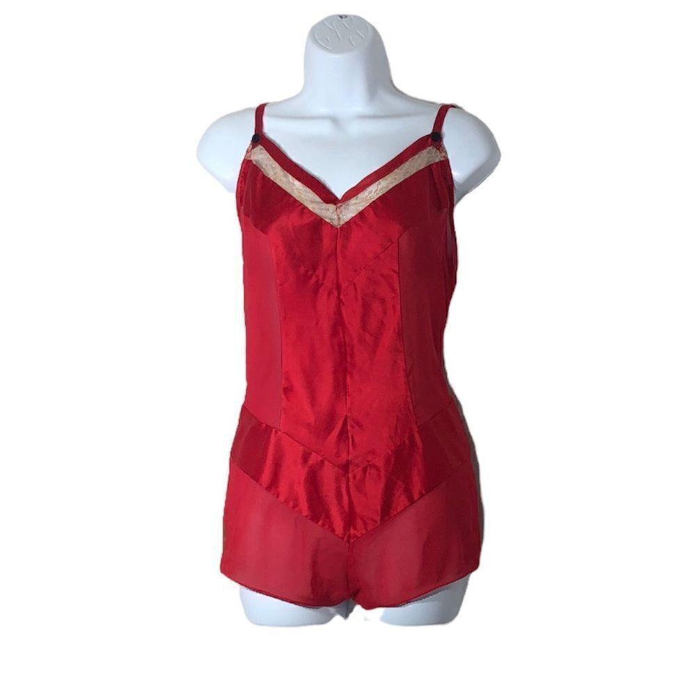 Cosmopolitan Red Nighty  